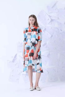 橘澀女裝 今夏必備，讓你在人群中脫穎而出